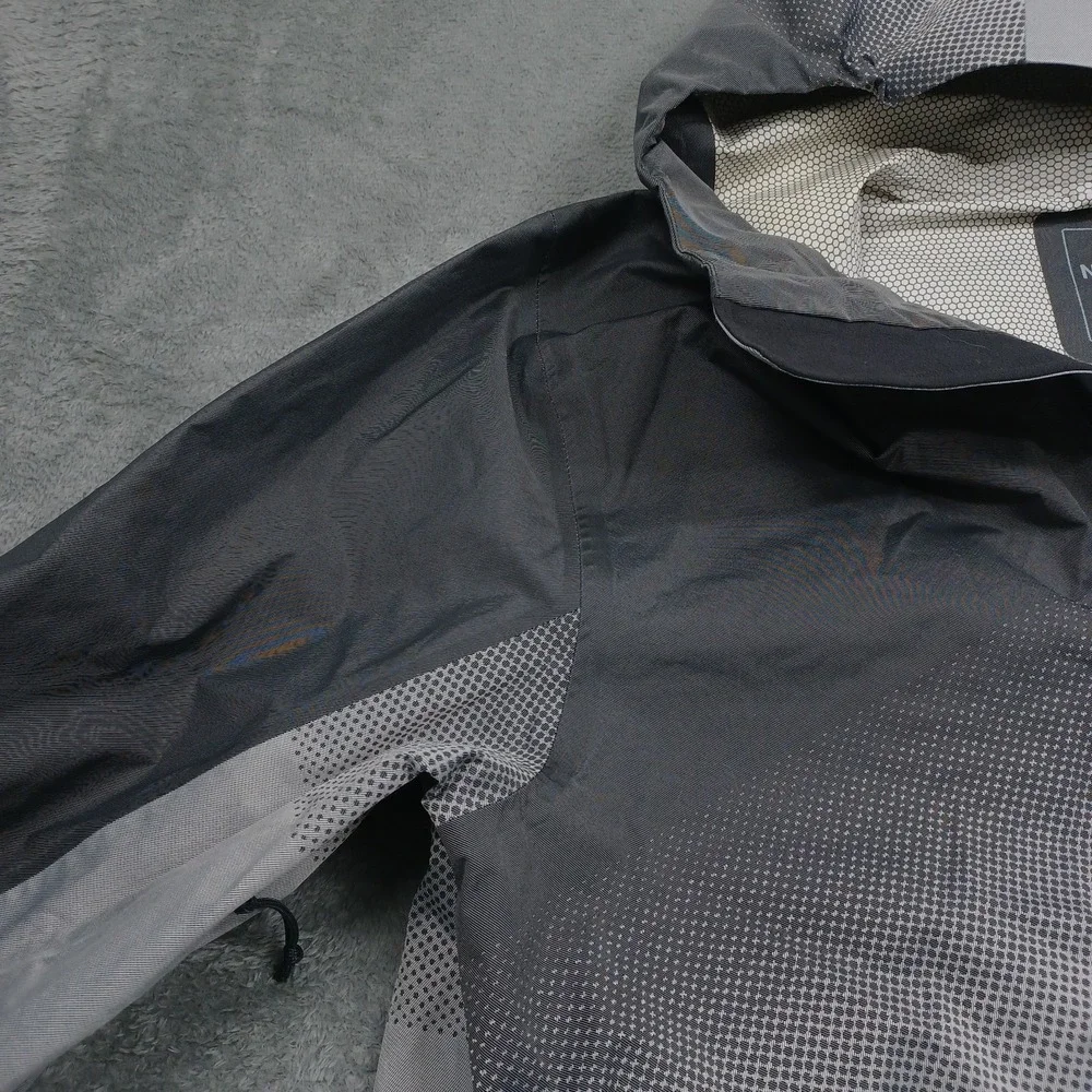 The North Face please see